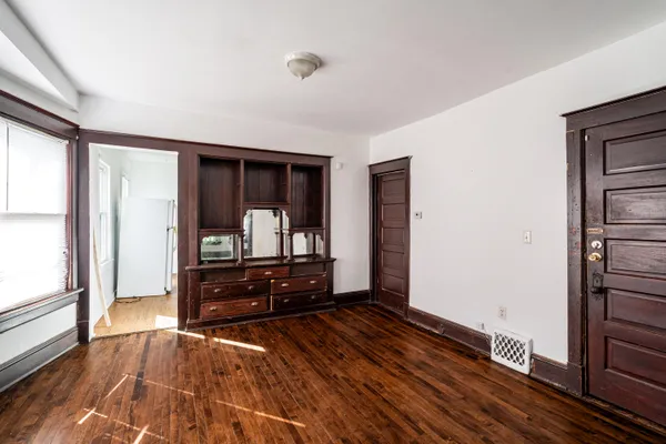 $139,999 | 2857 North 34th Street, Unit 2859, Milwaukee, WI 53210