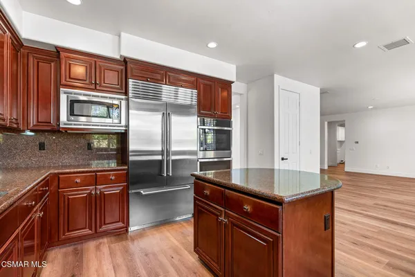 $1,780,000 | 3887 Foxdale Court, Newbury Park, CA 91320