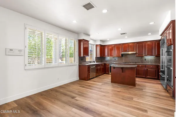 $1,780,000 | 3887 Foxdale Court, Newbury Park, CA 91320