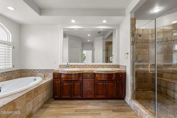 $1,780,000 | 3887 Foxdale Court, Newbury Park, CA 91320