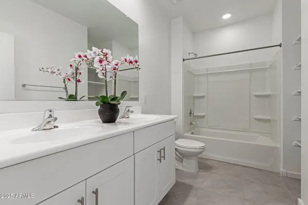 a view of utility room with washer and dryer