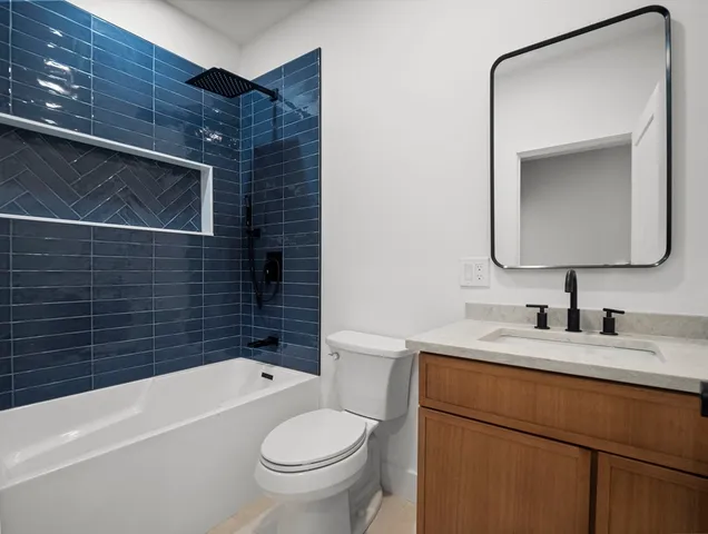 $1,224,990 | 106-108 Bunker Hill Street, Unit 6, Boston, MA 02129