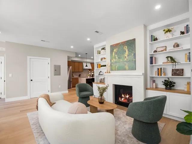 $1,224,990 | 106-108 Bunker Hill Street, Unit 6, Boston, MA 02129