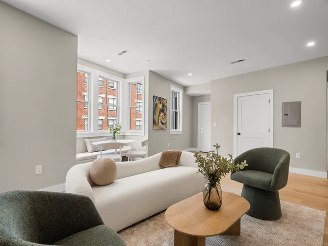 $1,224,990 | 106-108 Bunker Hill Street, Unit 6, Boston, MA 02129