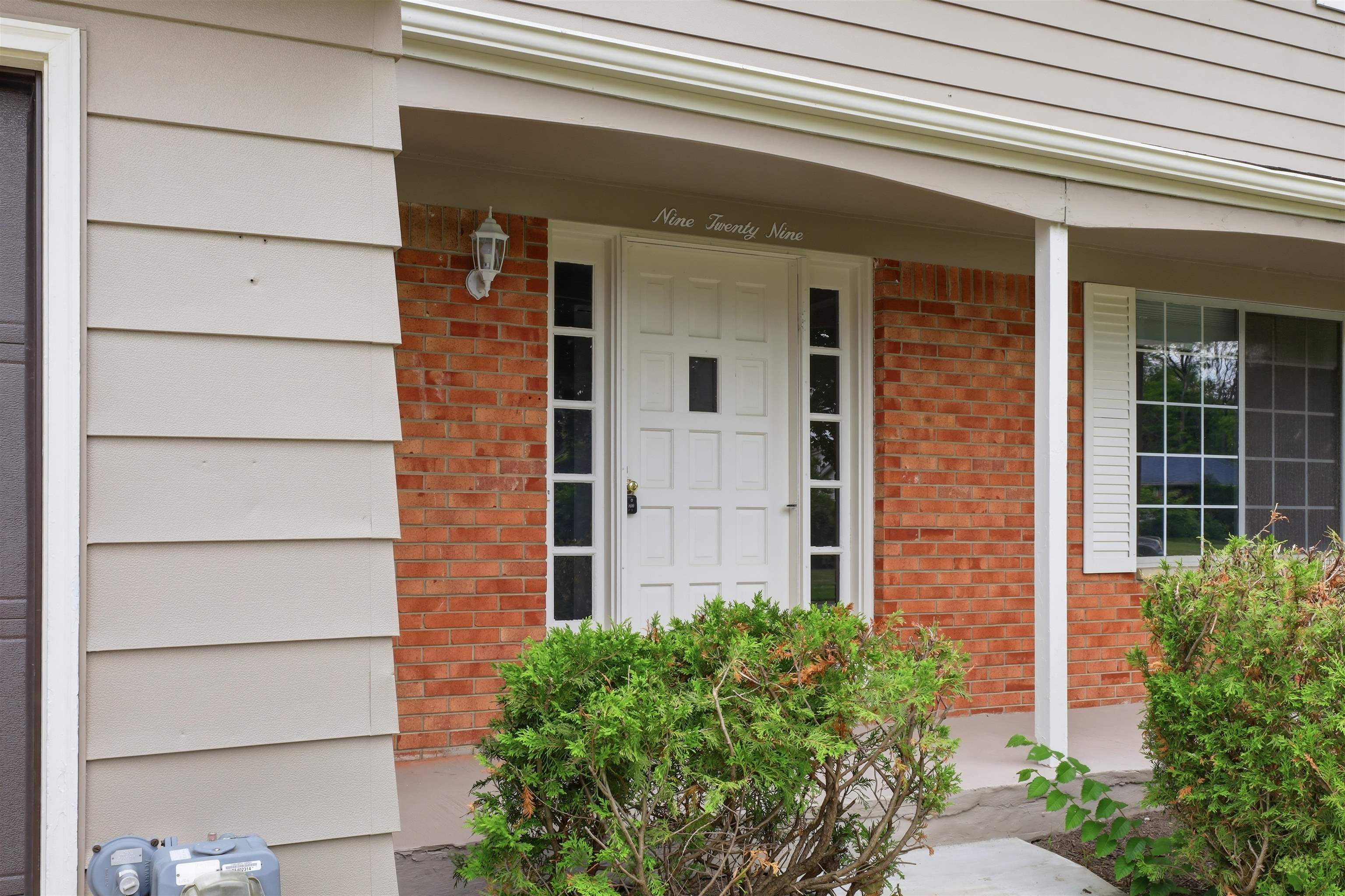 929 Springview Drive Flushing, MI 48433 - Photo 11 of 44