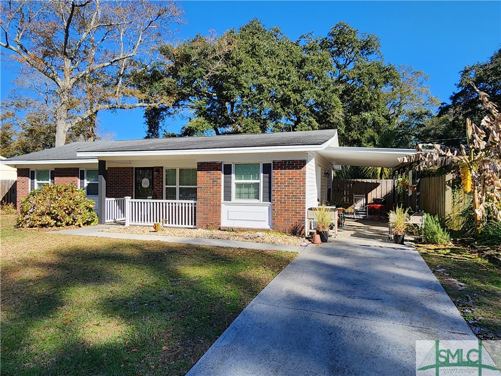 24 Ossabaw Road Savannah, GA 31410 - Photo 1 of 32