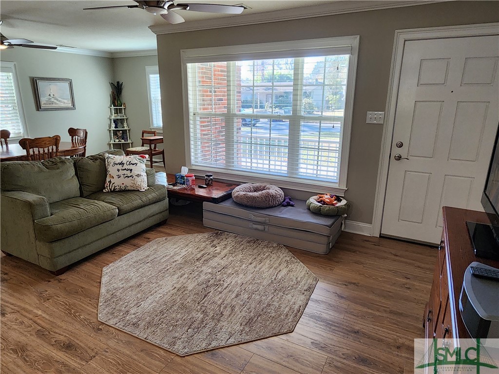24 Ossabaw Road Savannah, GA 31410 - Photo 6 of 32