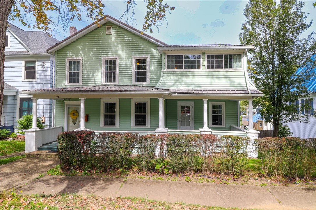175 East 3rd Street Corning, NY 14830 - Photo 2 of 50