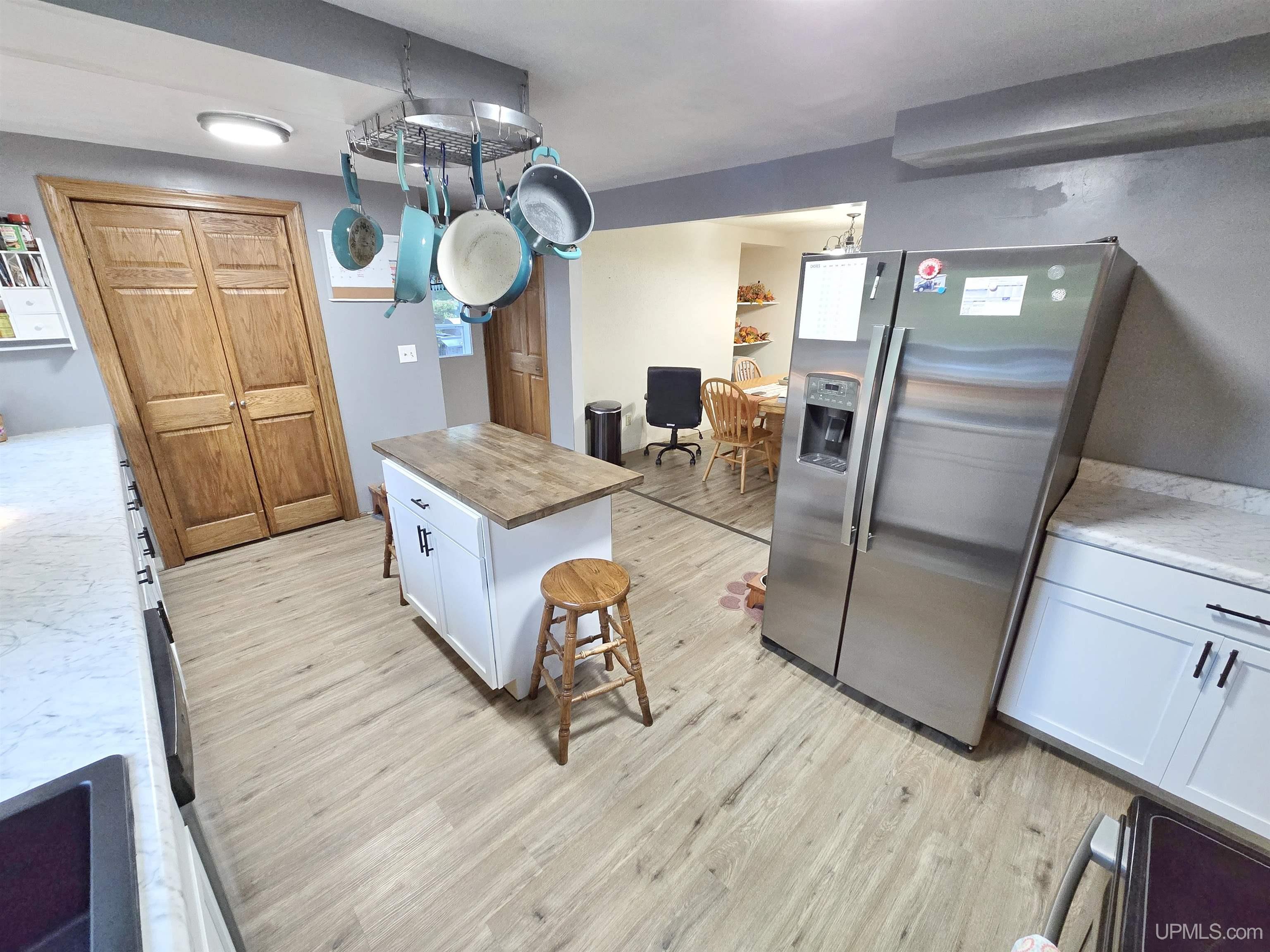 659 Roosevelt Road Niagara, WI 54151 - Photo 17 of 40
