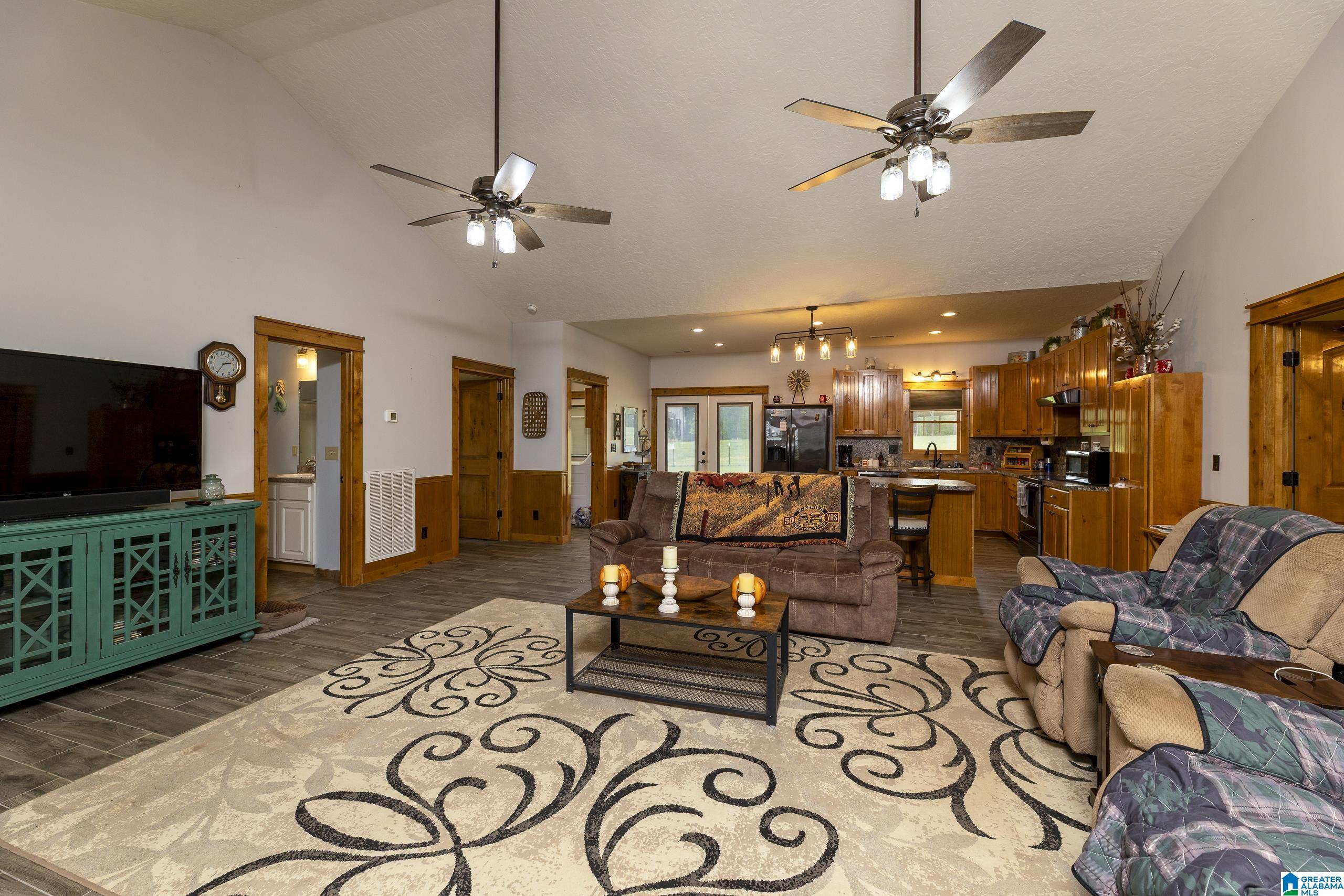 1325 Ledbetter Road Munford, AL 36268 - Photo 5 of 85