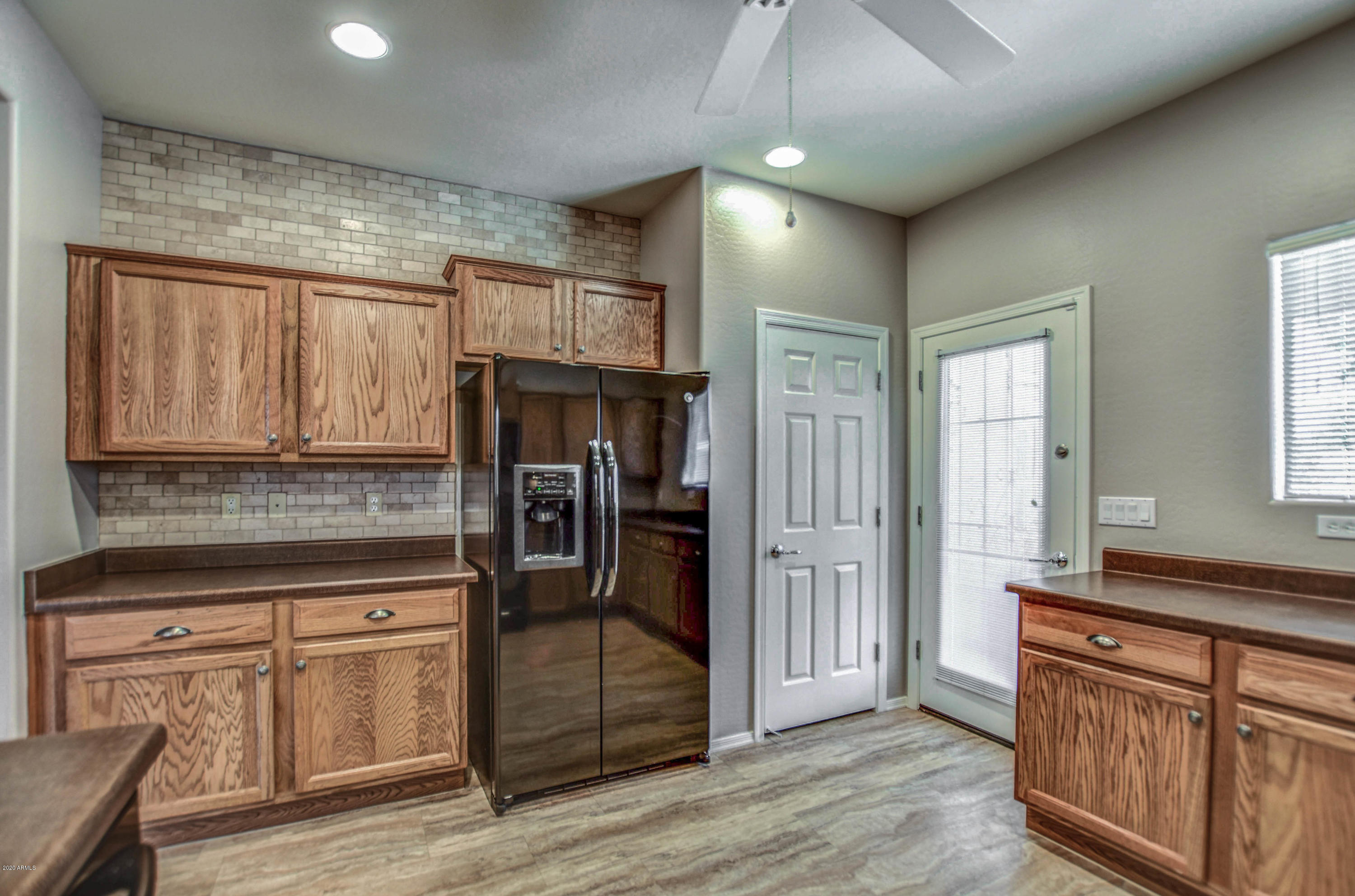 7582 West Springfield Way Florence, AZ 85132 - Photo 17 of 42 Kitchen