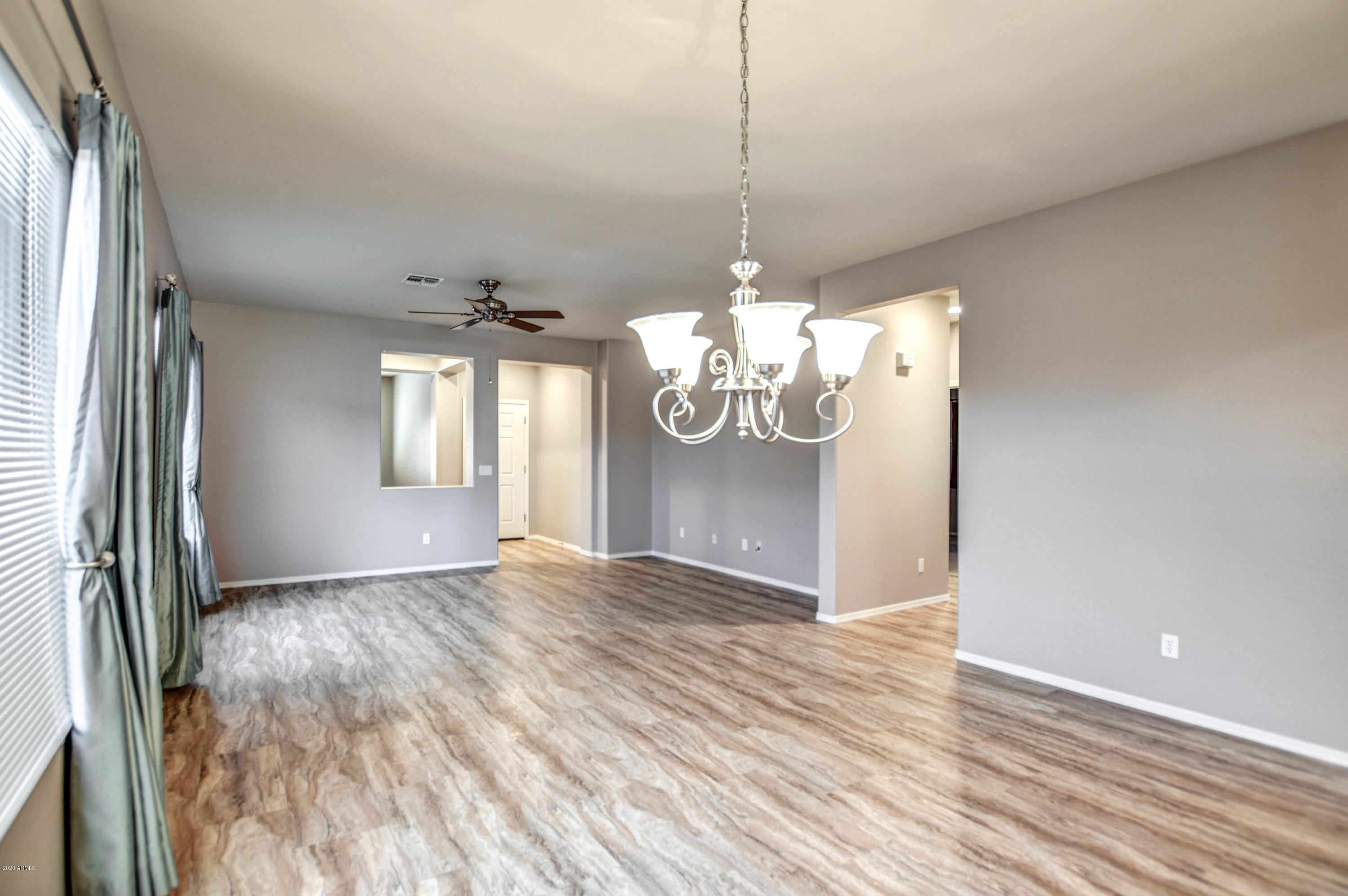7582 West Springfield Way Florence, AZ 85132 - Photo 10 of 42 Great Room