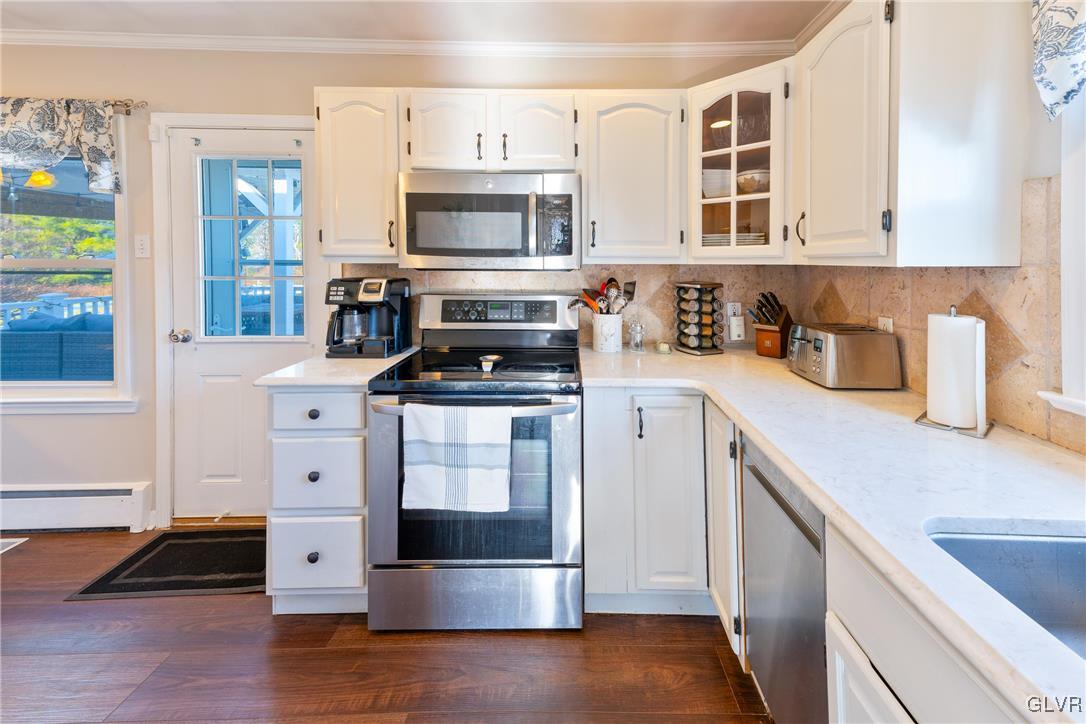 3831 East Hopewell Road Center Valley, PA 18034 - Photo 7 of 32 Gallery Image 7