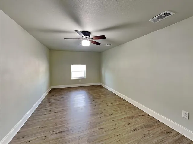 $1,695 | 1330 Marfa Avenue, Dallas, TX 75216