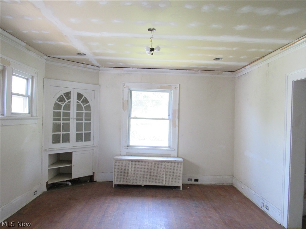1726 Lee Road Cleveland Heights, OH 44118 - Photo 6 of 36