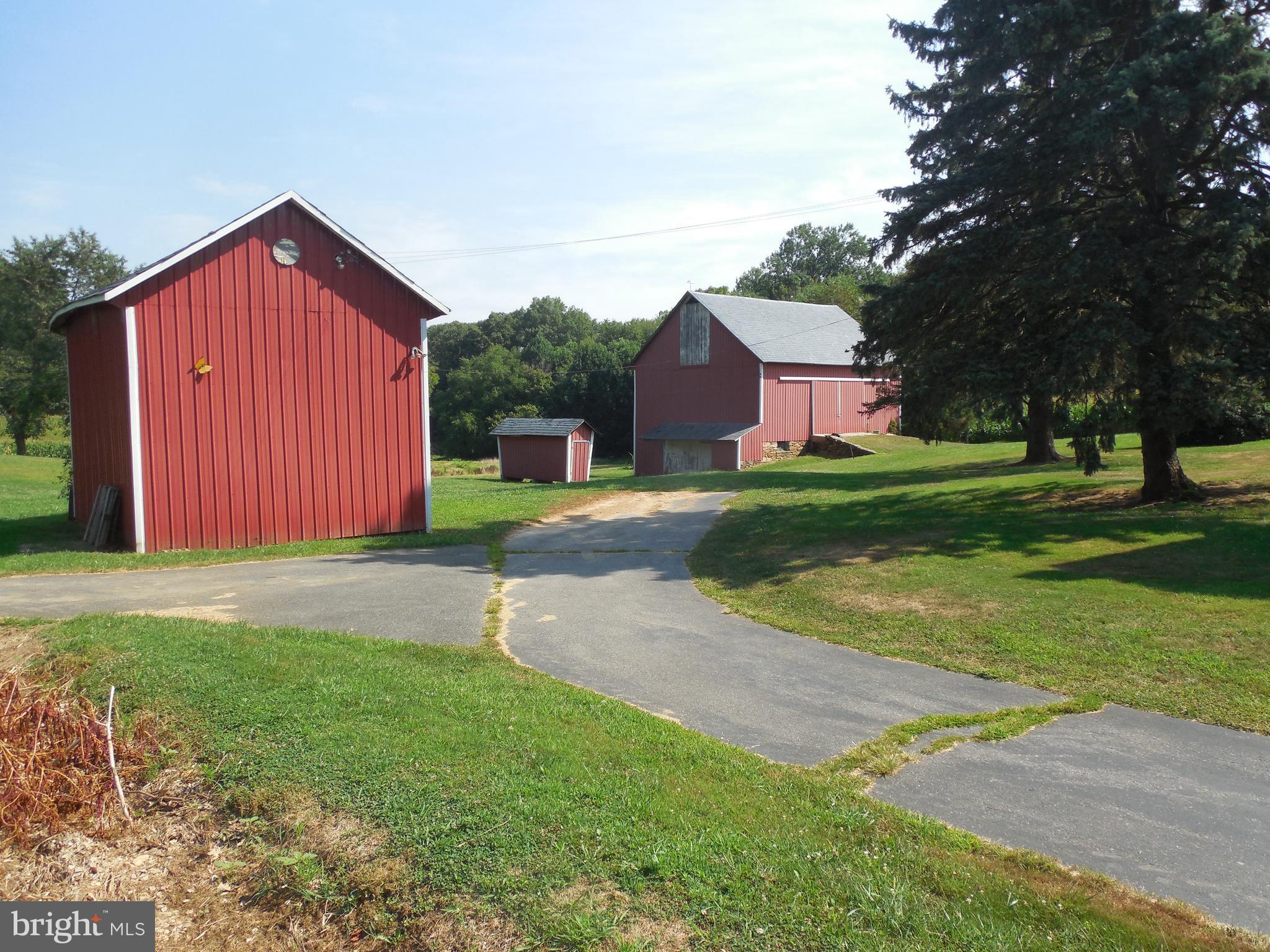 1377 Graceton Road Fawn Grove, PA 17321 - Photo 5 of 48 Gallery Image 5
