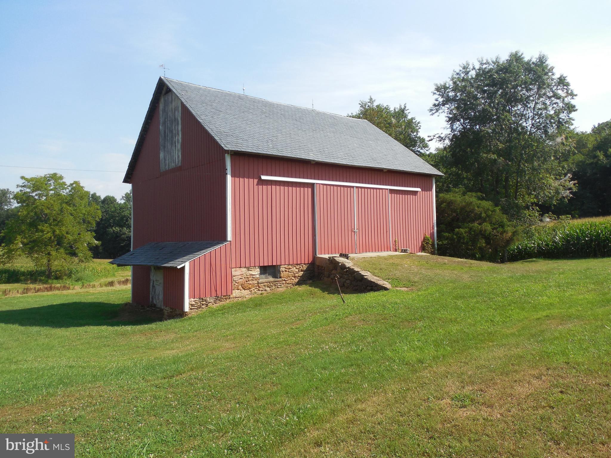 1377 Graceton Road Fawn Grove, PA 17321 - Photo 6 of 48 Gallery Image 6