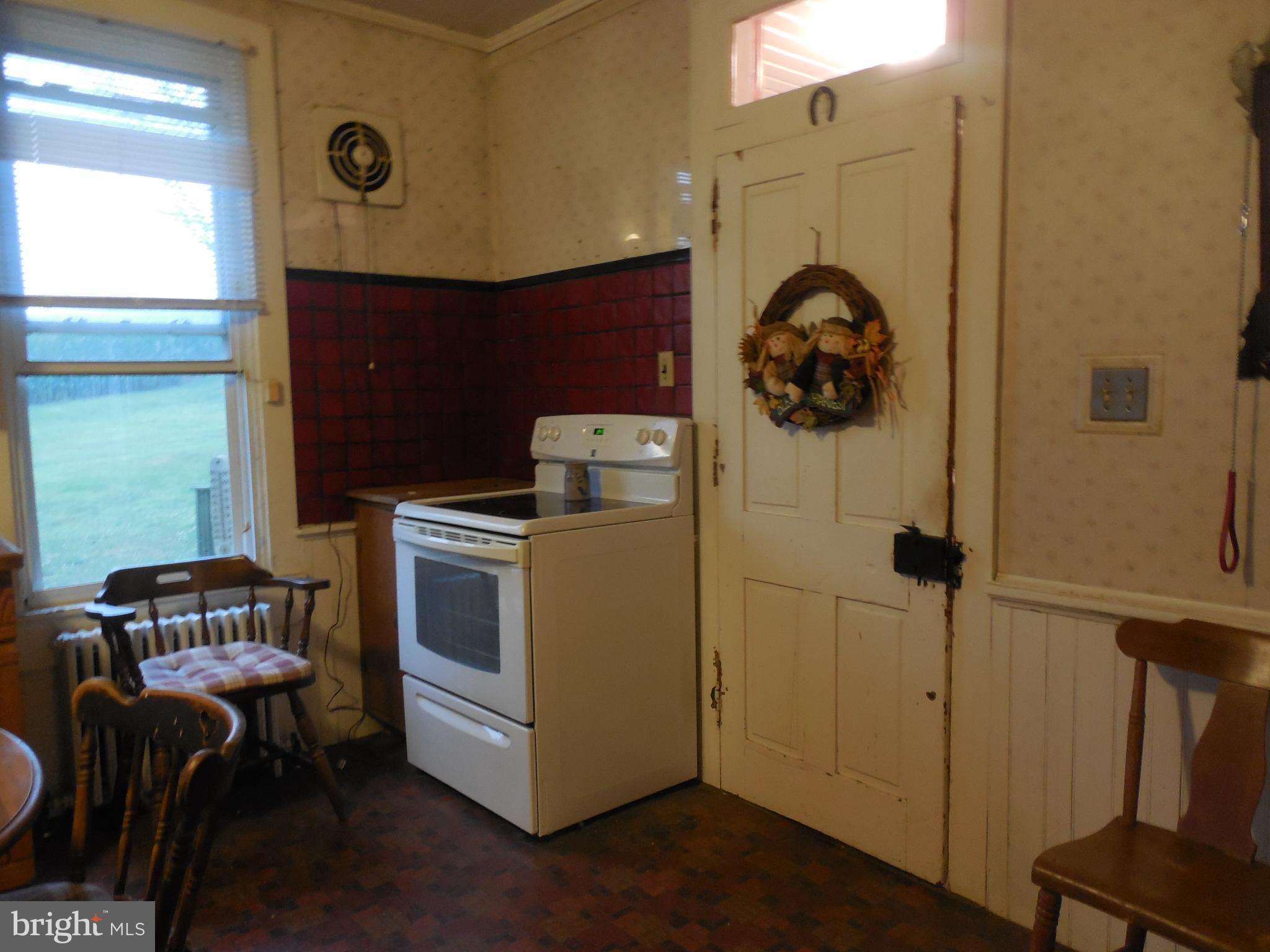 1377 Graceton Road Fawn Grove, PA 17321 - Photo 9 of 48 Gallery Image 9