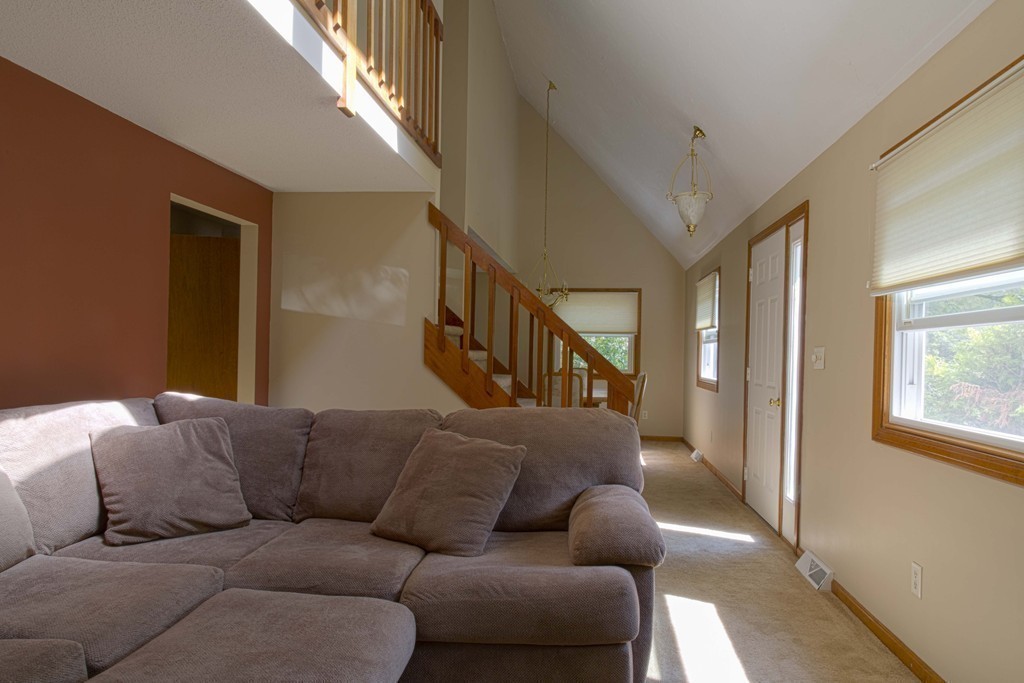 6 Hazeltine Road Upton, MA 01568 - Photo 12 of 22 Gallery Image 12