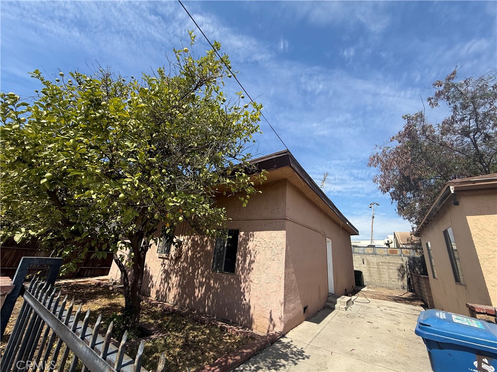 10004 San Fernando Road Pacoima, CA 91331 - Photo 6 of 18 Gallery Image 6