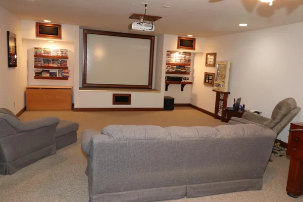 $1,050,000 | 6366 South Co Road 100 West, Greensburg, IN 47240