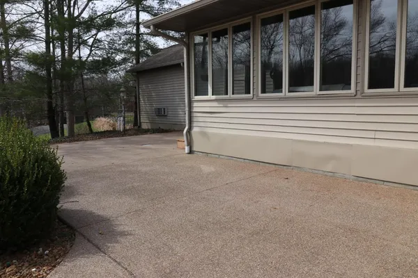 $1,050,000 | 6366 South Co Road 100 West, Greensburg, IN 47240