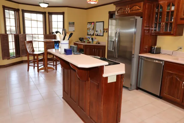 $1,050,000 | 6366 South Co Road 100 West, Greensburg, IN 47240