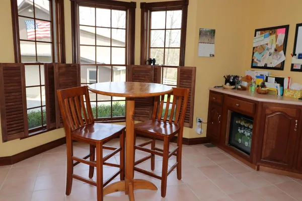 $1,050,000 | 6366 South Co Road 100 West, Greensburg, IN 47240