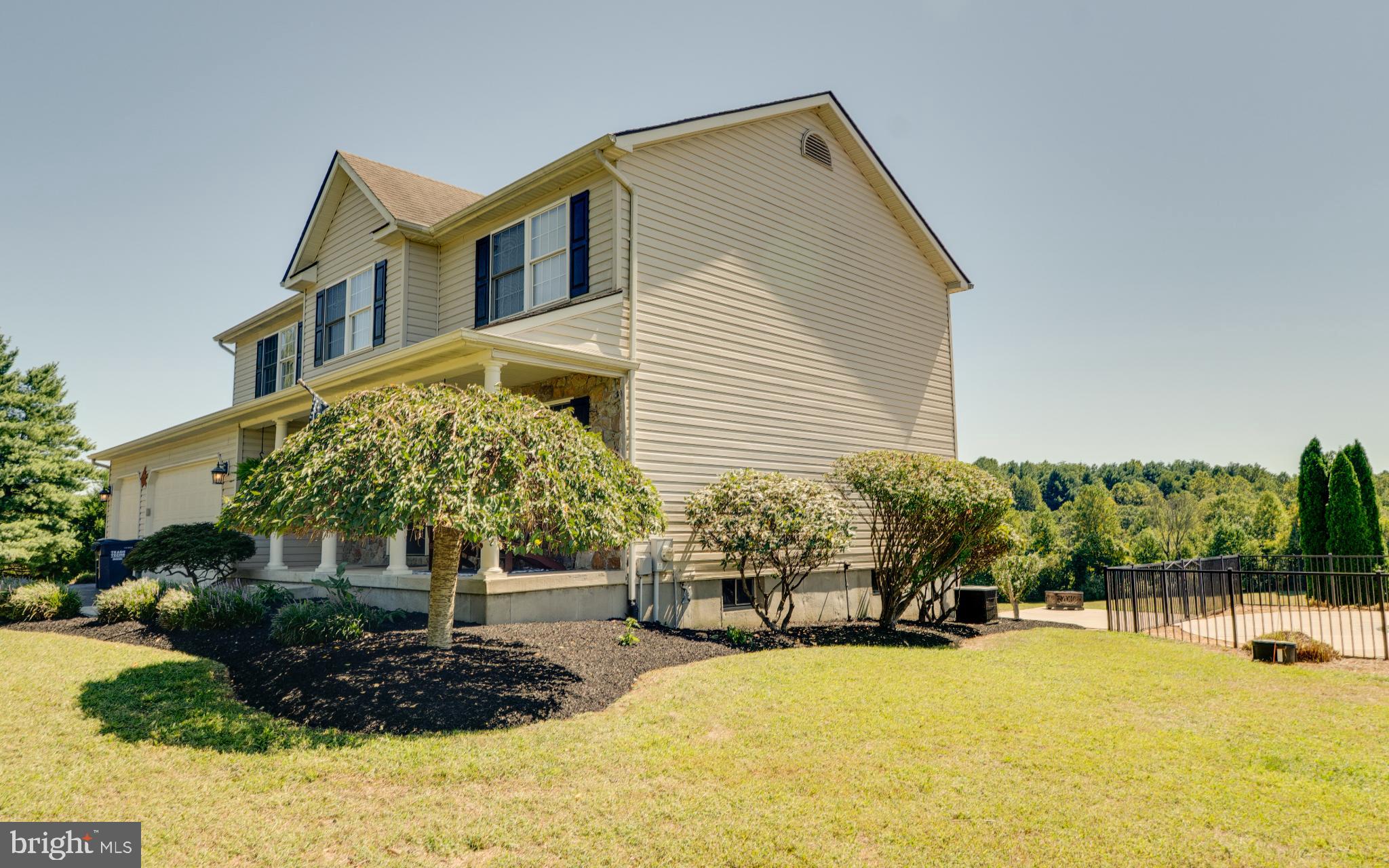 62 Murray Road Elkton, MD 21921 - Photo 4 of 68 Charming home with lush landscaping.