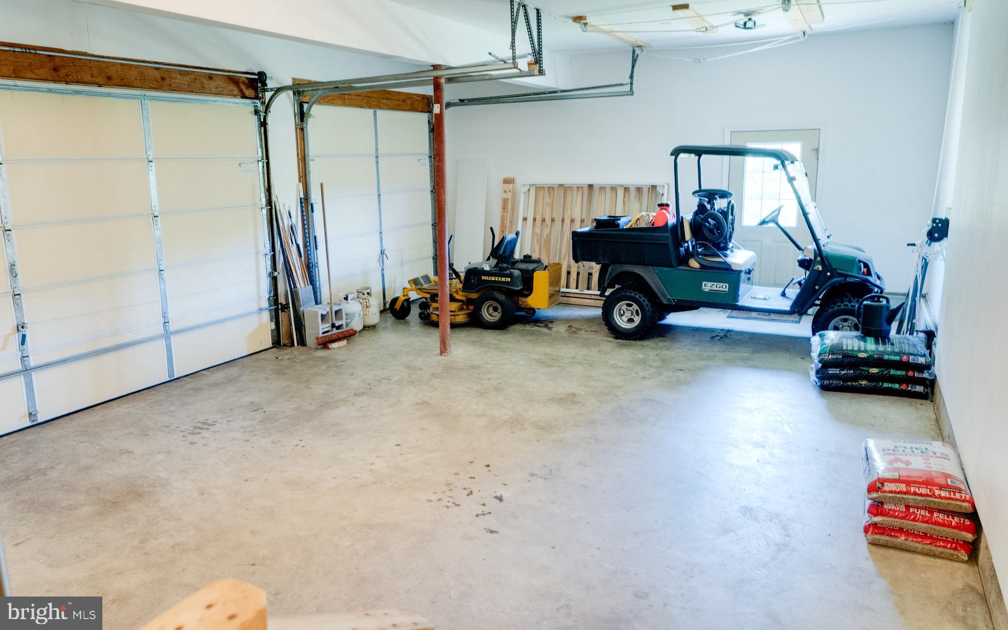 62 Murray Road Elkton, MD 21921 - Photo 41 of 68 Spacious garage with ample storage potential.