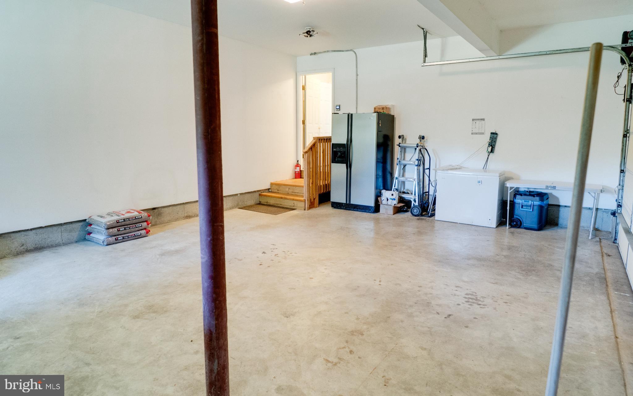 62 Murray Road Elkton, MD 21921 - Photo 42 of 68 Spacious garage with potential for creativity.