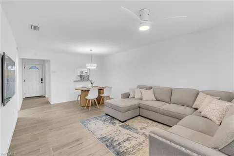 $210,000 | 1348 Myerlee Gardens Avenue, Fort Myers, FL 33919