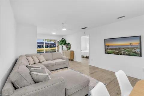 $210,000 | 1348 Myerlee Gardens Avenue, Fort Myers, FL 33919