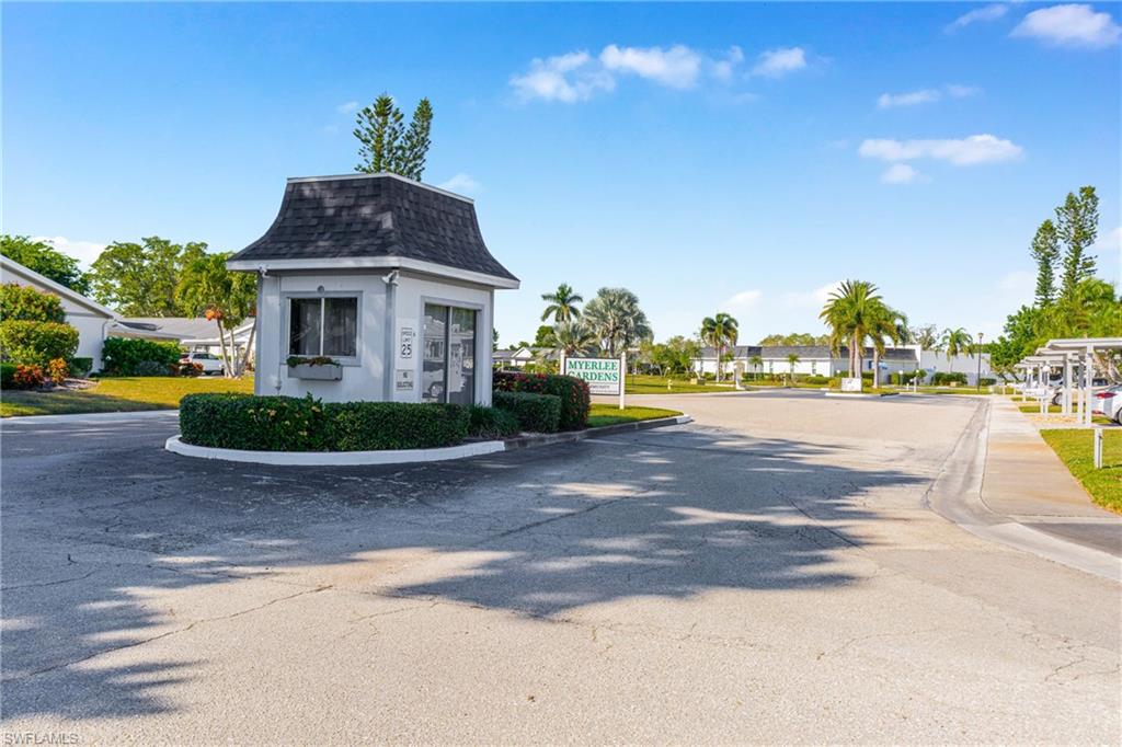 1348 Myerlee Gardens Avenue Fort Myers, FL 33919 - Photo 40 of 47