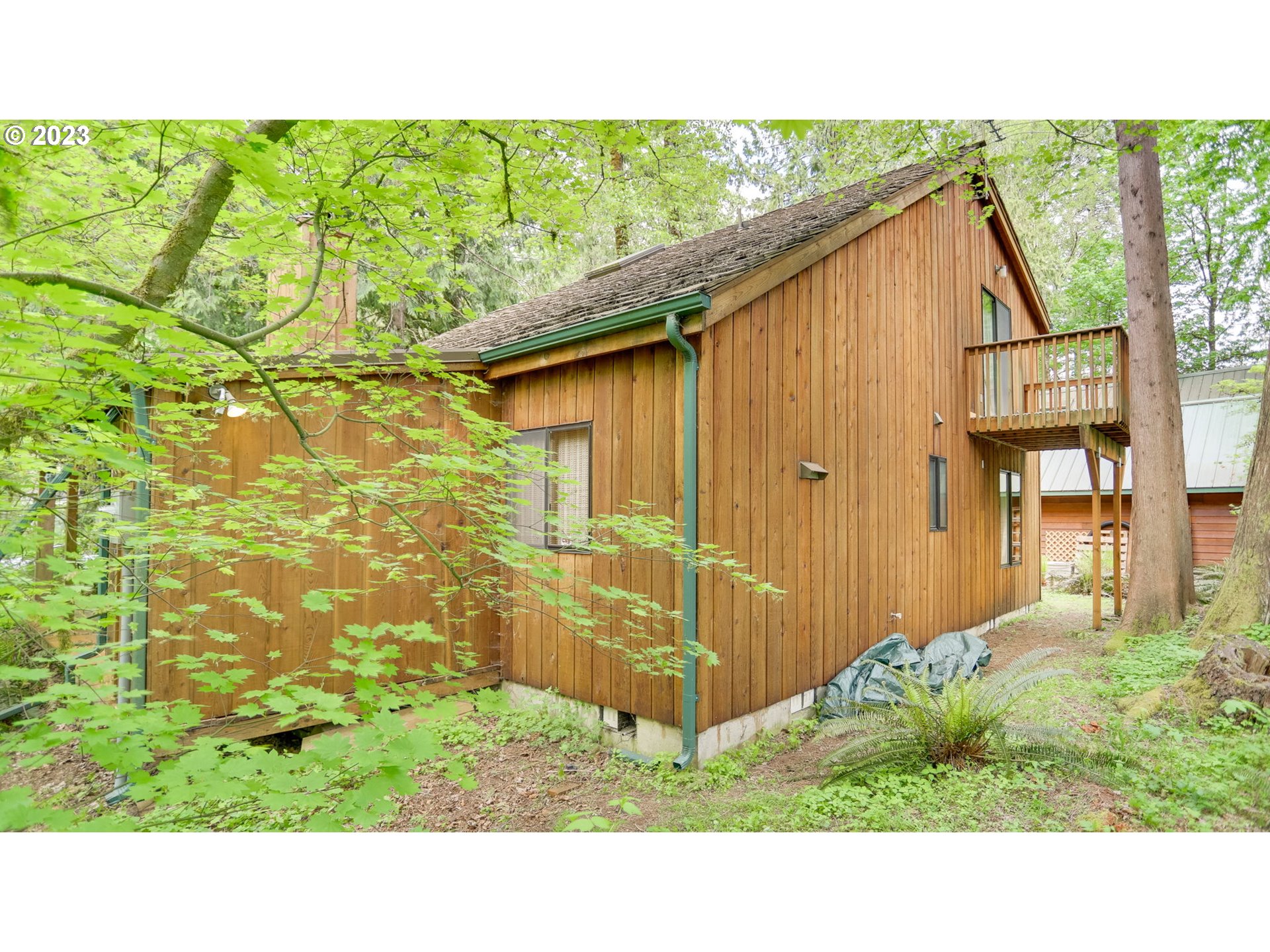65582 East Timberline Drive Rhododendron, OR 97049 - Photo 29 of 48 a black and white photo of a house