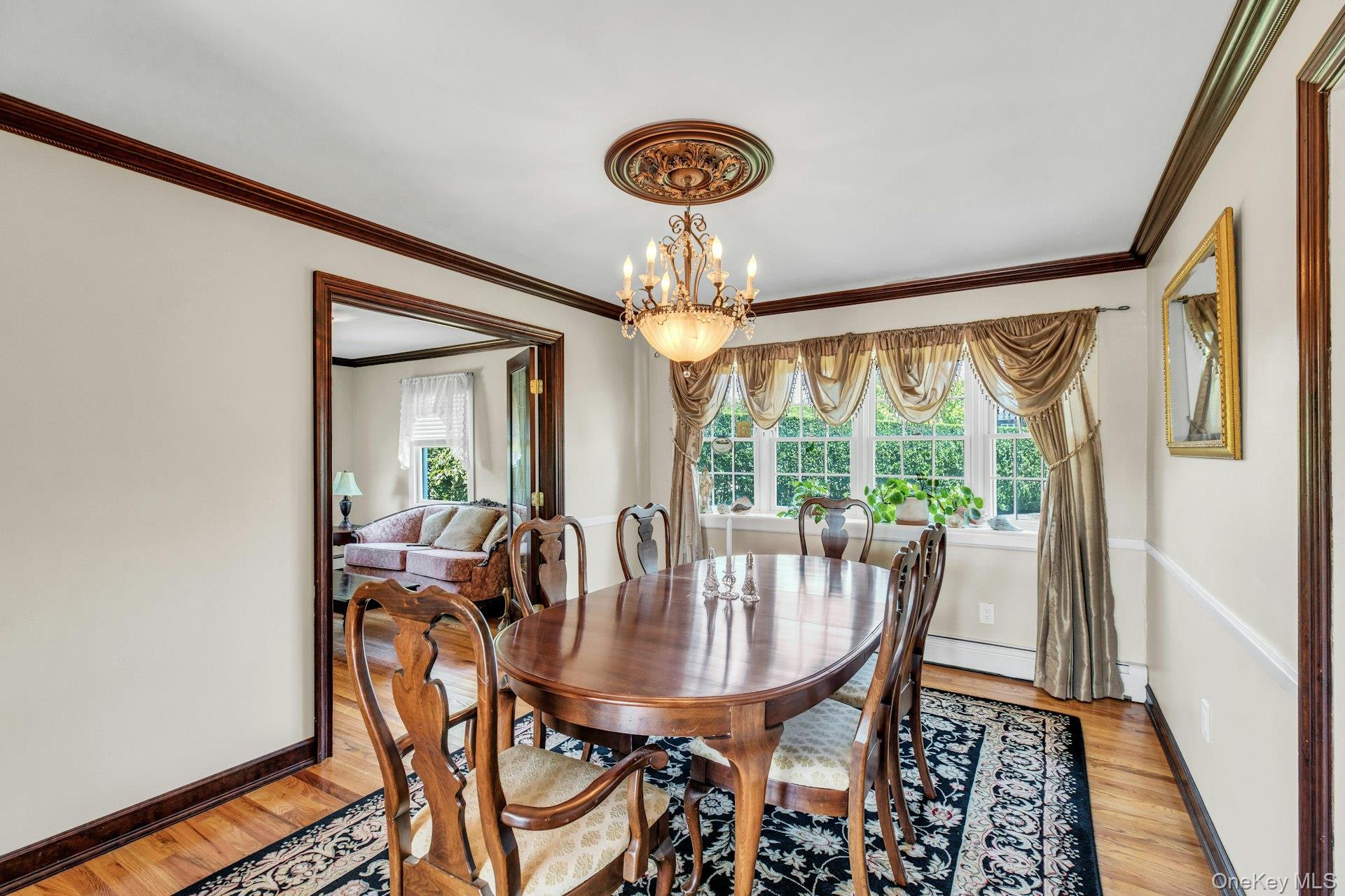 18 Beech Road Islip, NY 11751 - Photo 13 of 46