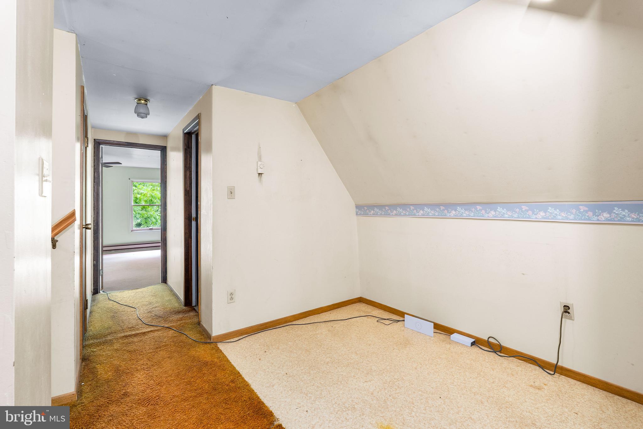 906 Old Elk Neck Road Elkton, MD 21921 - Photo 26 of 45 2nd floor nook