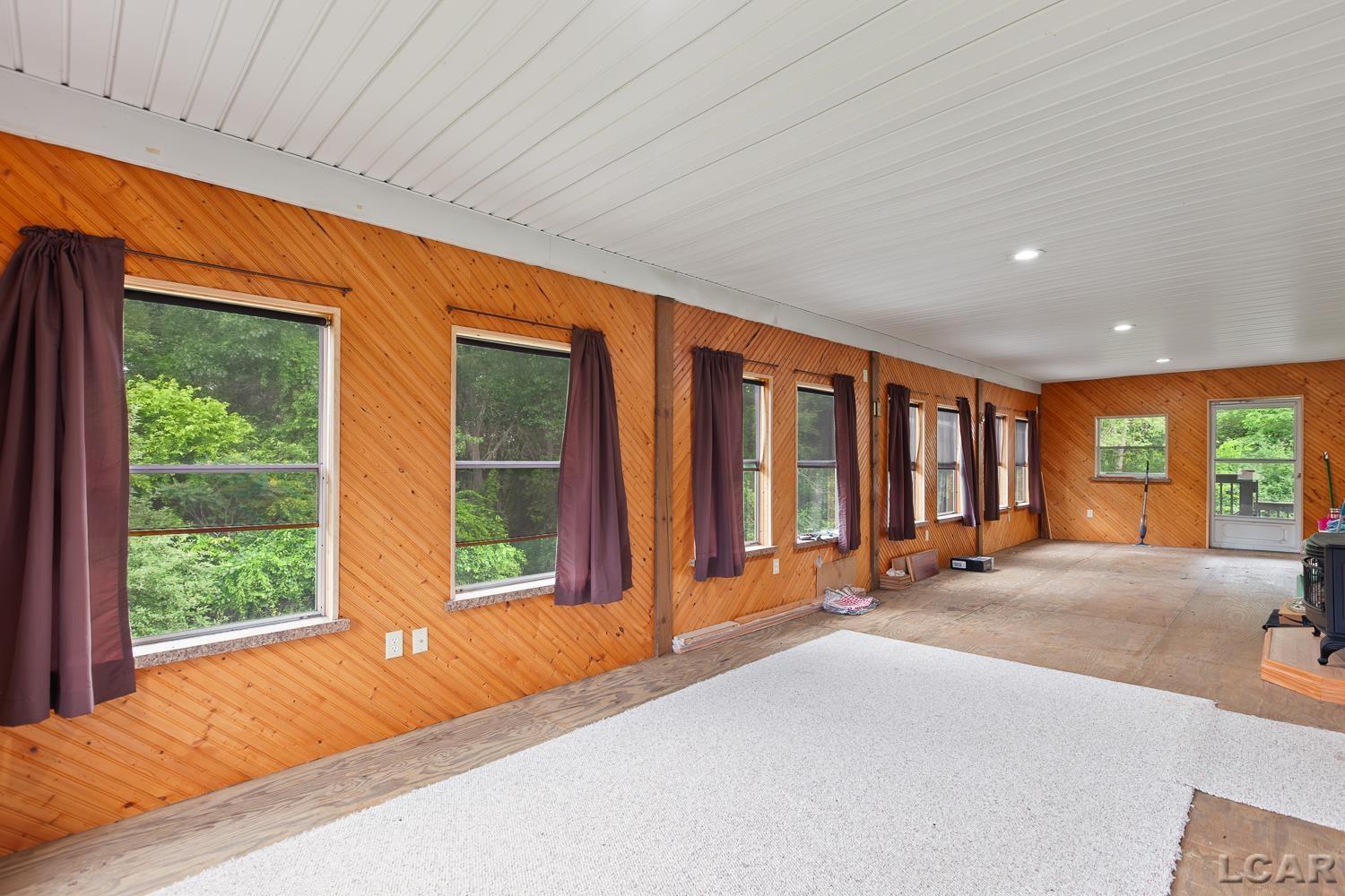 2010 South Kane Road Stockbridge, MI 49285 - Photo 32 of 80