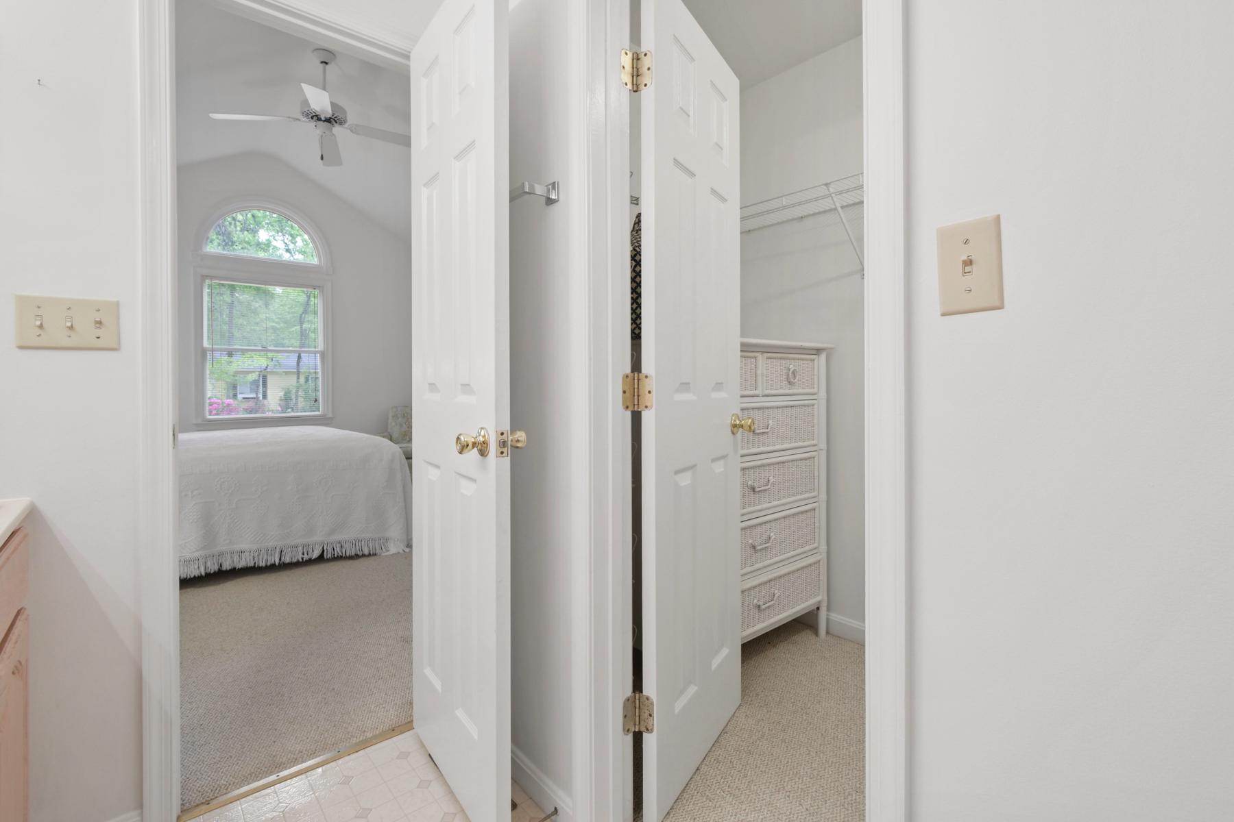 70 Capetown Road Ocean Pines, MD 21811 - Photo 28 of 48 Bright and airy bedroom entrance.