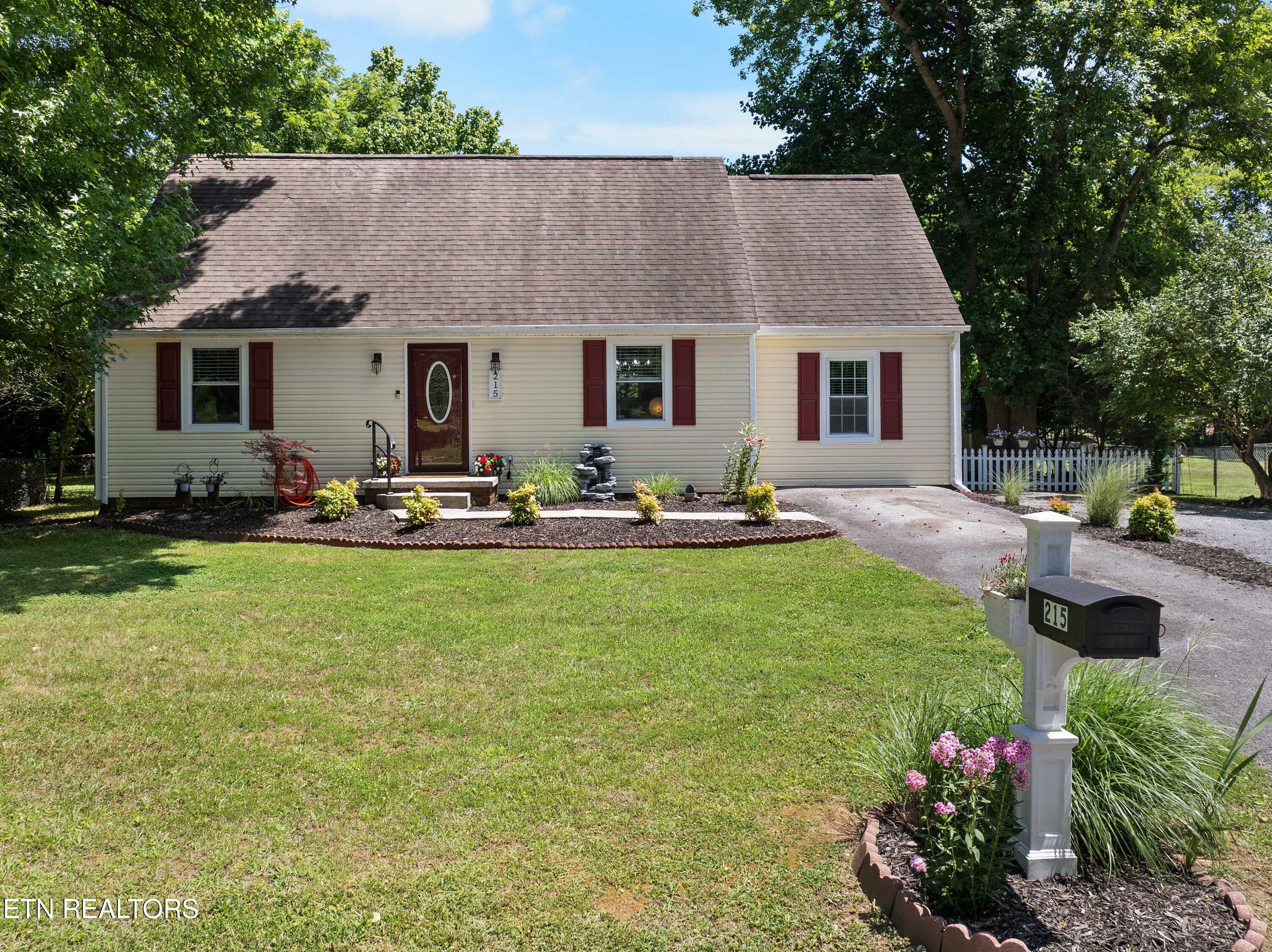 215 Tusculum Drive Oak Ridge, TN 37830 - Photo 29 of 31 29
