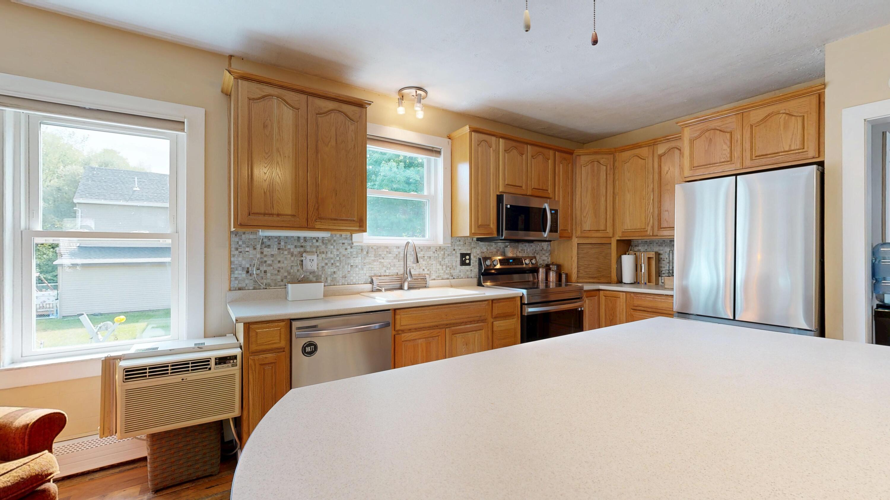 18 Goddard Road Lewiston, ME 04240 - Photo 5 of 40 Kitchen
