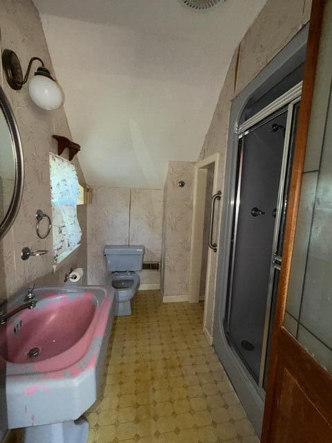 11818 McGhee Road Apison, TN 37302 - Photo 23 of 52 Primary Bathroom