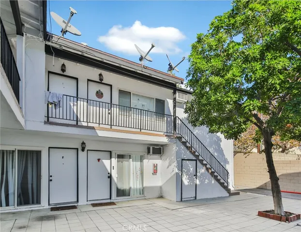 $3,400,000 | 1425 West Stoneridge Court, Ontario, CA 91762