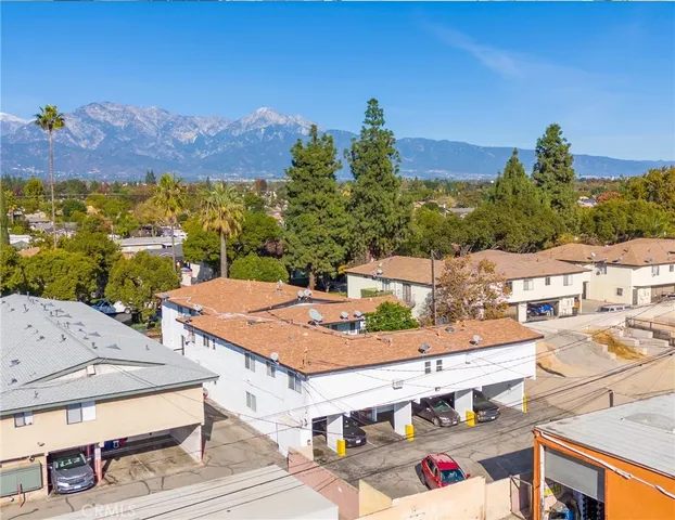 $3,400,000 | 1425 West Stoneridge Court, Ontario, CA 91762