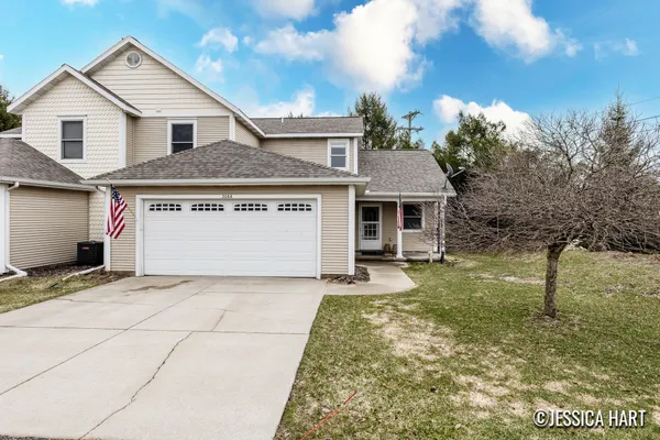 $325,000 | 2066 Conservation Trail, Lowell, MI 49331