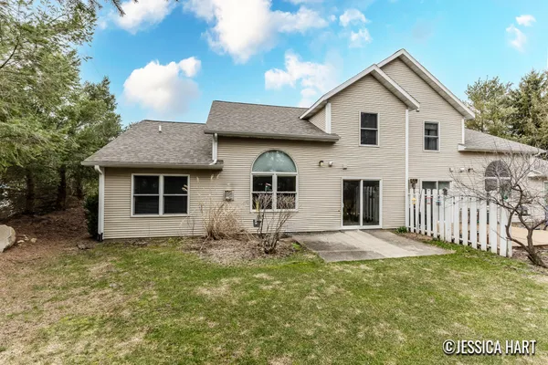 $325,000 | 2066 Conservation Trail, Lowell, MI 49331
