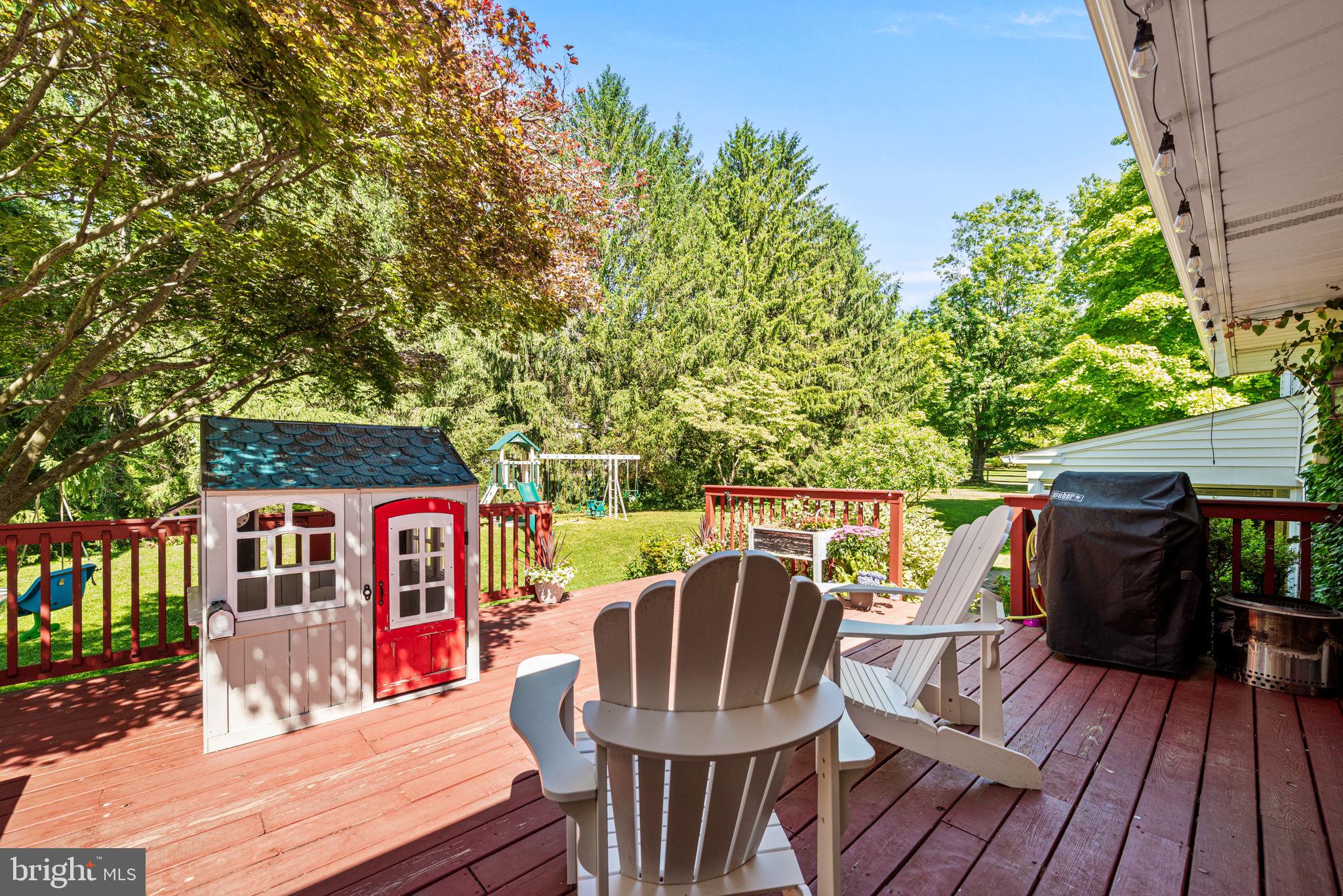 416 Yorkshire Road Bryn Mawr, PA 19010 - Photo 31 of 33 Deck