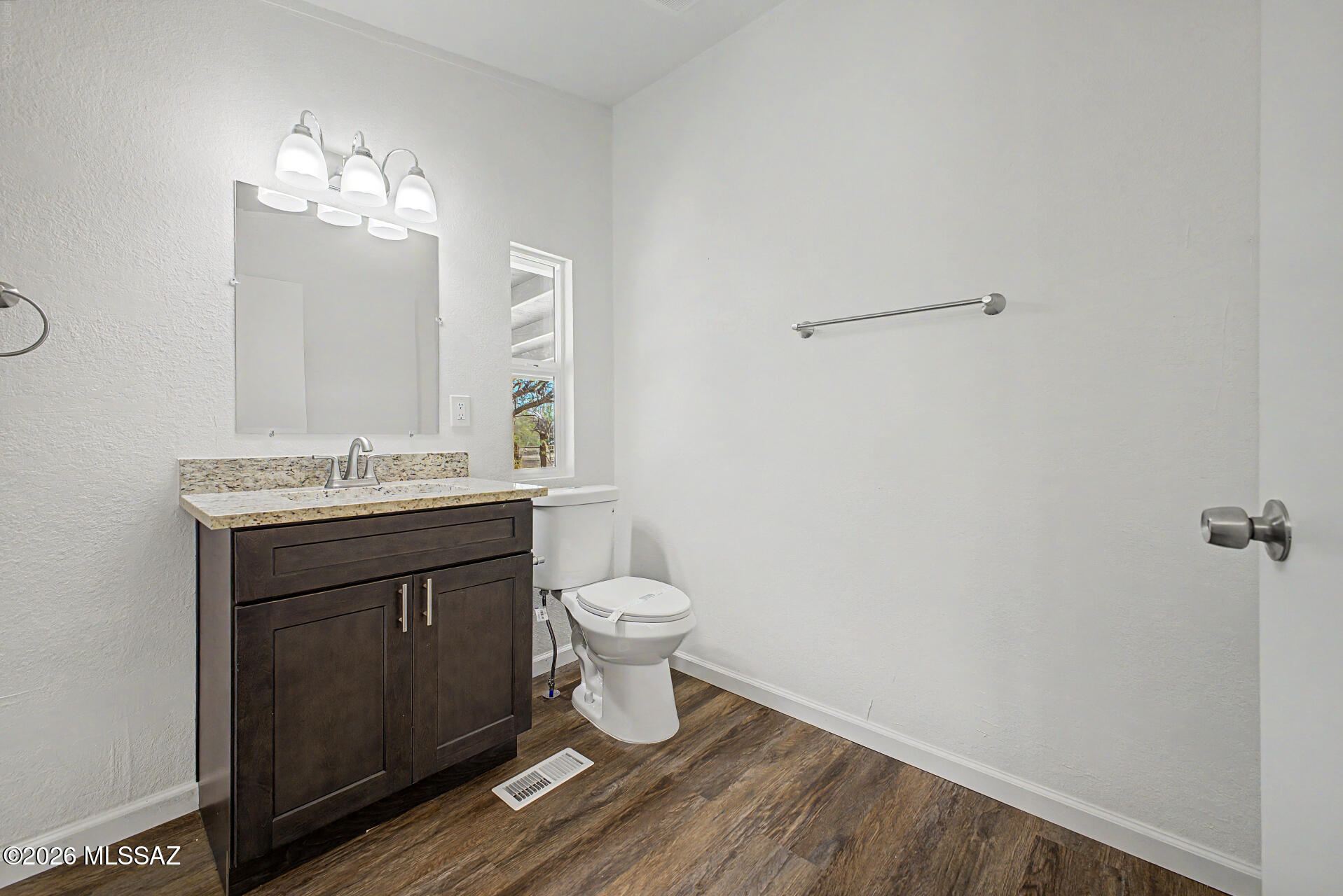 7850 South Worden Road Tucson, AZ 85735 - Photo 20 of 40 Primary Bedroom