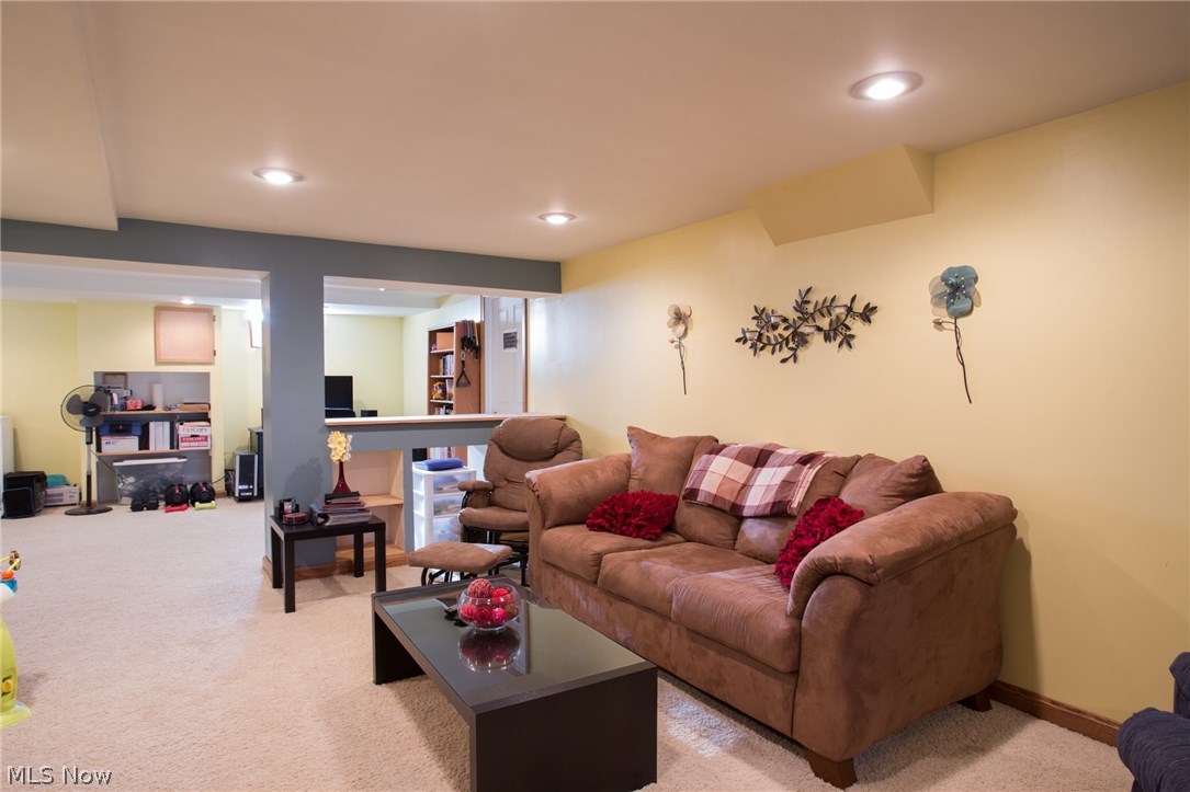 4081 Leewood Road Stow, OH 44224 - Photo 9 of 13 Gallery Image 9
