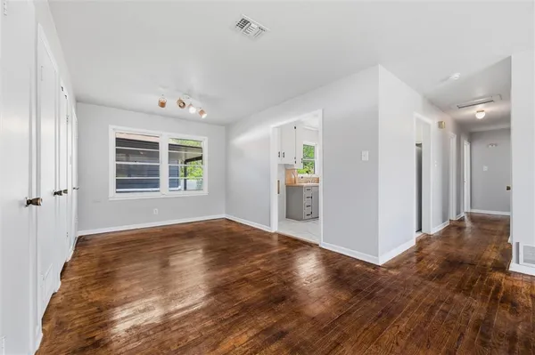 $199,900 | 1308 Rose Avenue, Cleburne, TX 76033